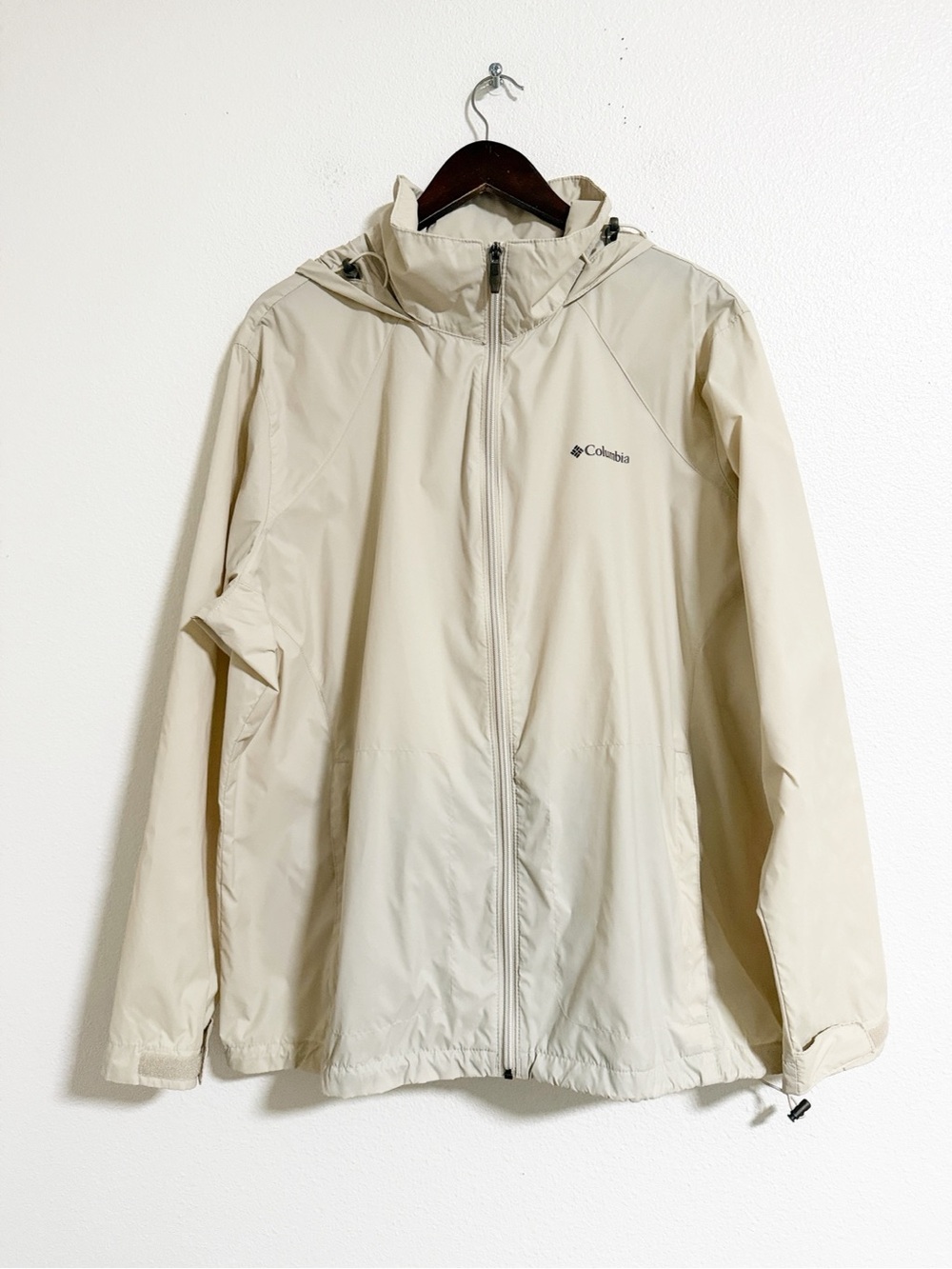 Columbia Switchback Packable Hooded Light Rain Jacket